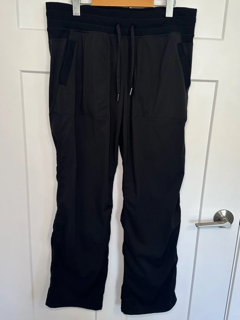 lululemon athletica dance studio mid rise pant regular length - Picture 2 of 7